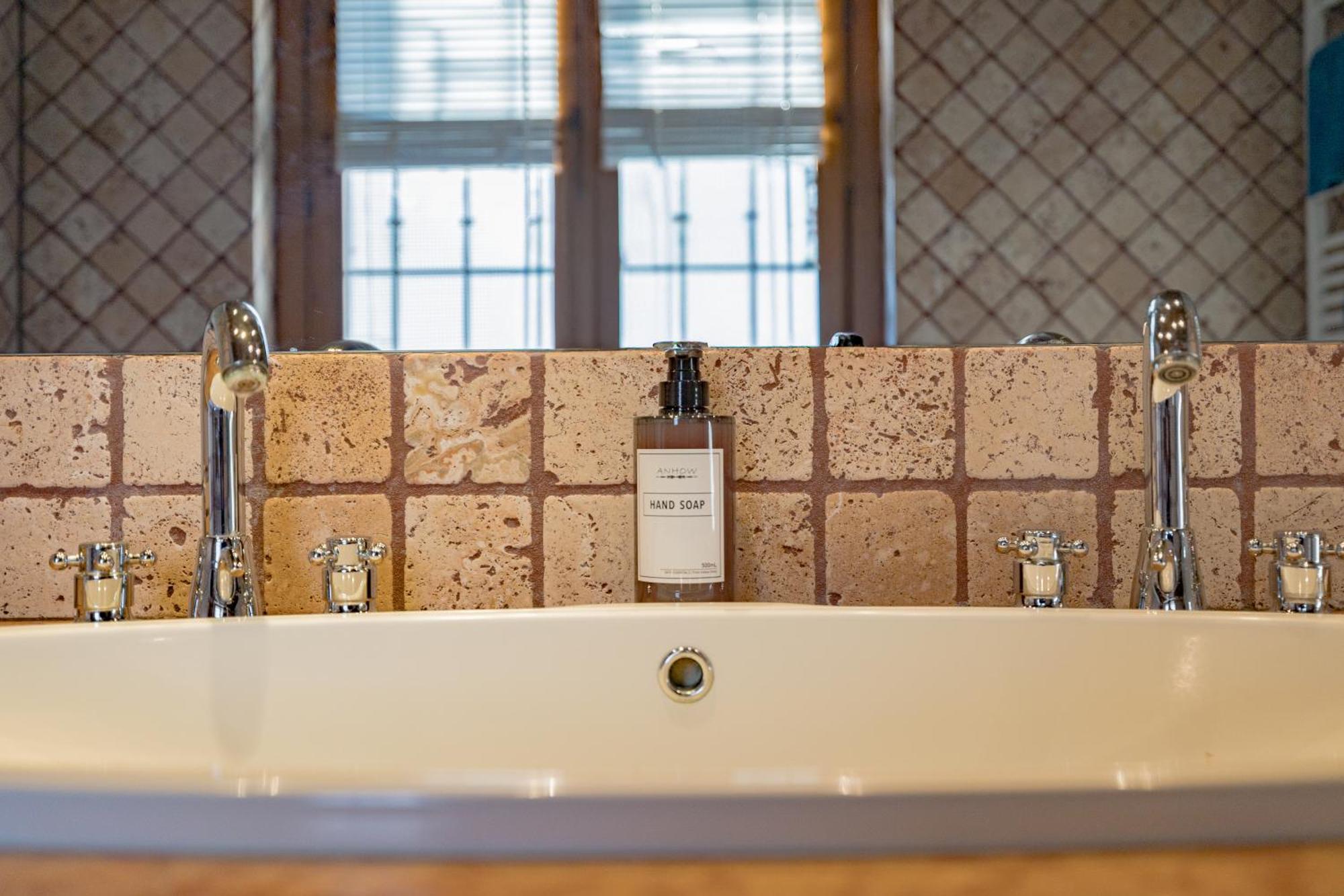 Malpensa Jacuzzi House Villa Ferno Екстериор снимка