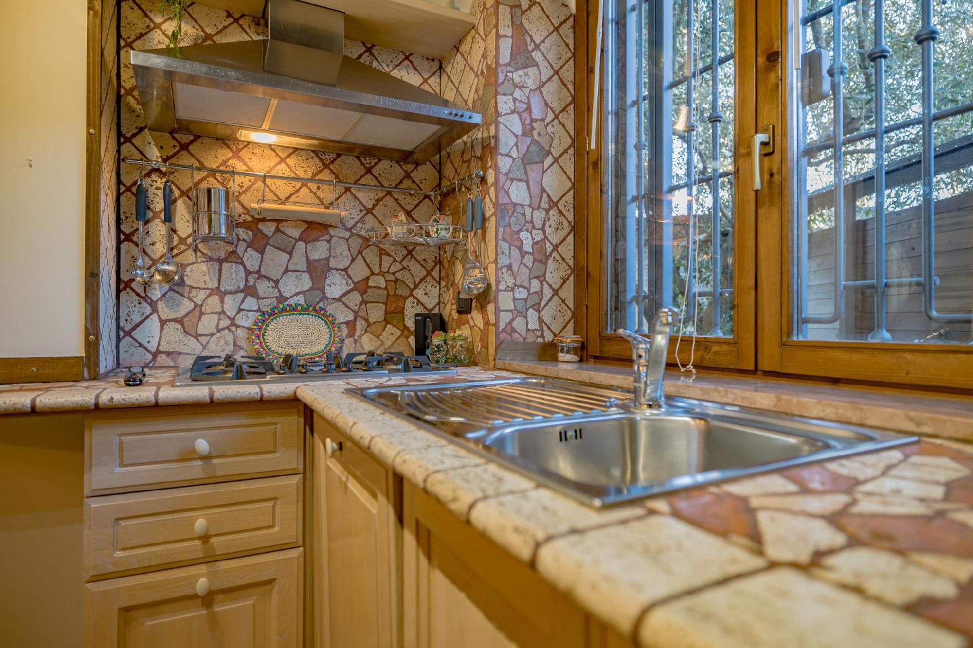 Malpensa Jacuzzi House Villa Ferno Екстериор снимка